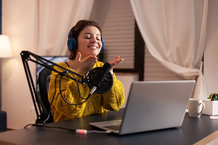 Why Podcasts Are the Best Tool for Self-Improvement
