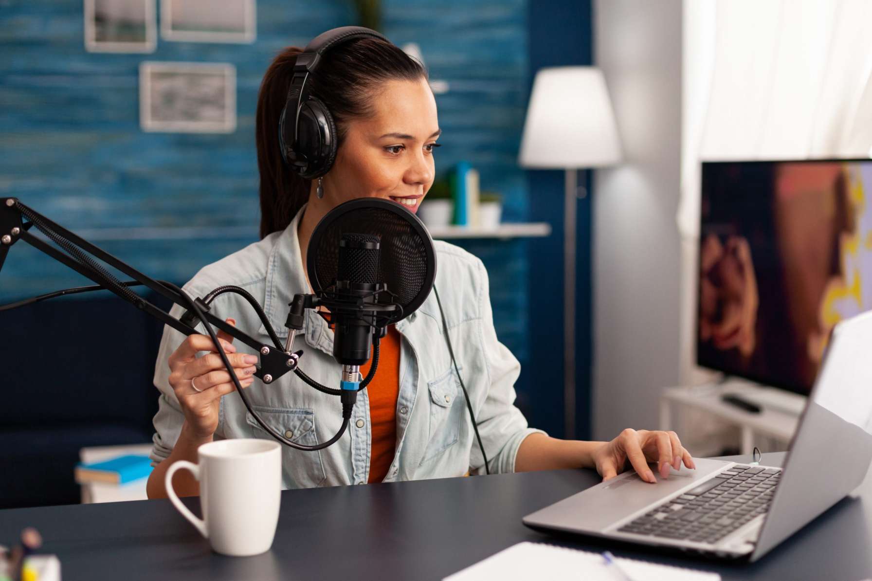 Tips to Get Most from Business Podcasts in India