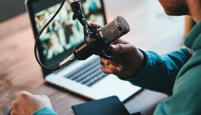 Start a Podcast in India Right Now